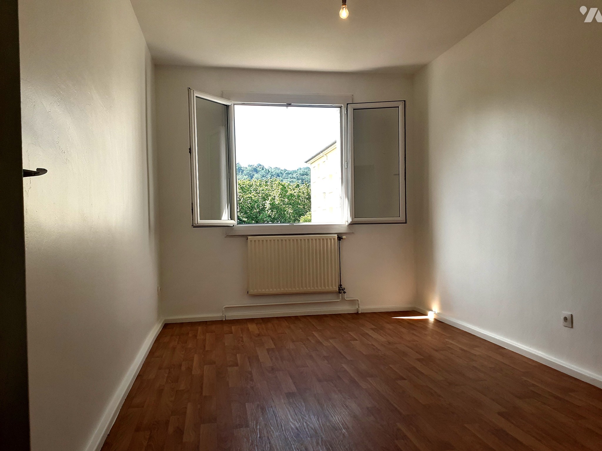 APPARTEMENT T4 – Givors – Rhône (69)